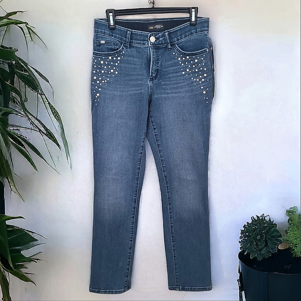 Lee Women's Regular Fit Mid Rise Straight Leg Flex Motion Embellished Jeans 10